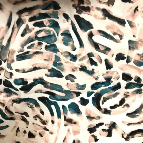 Roxy Abstract Faux Fur Trim Dry Flight Technology Parka Size 16 XXL NWT - Picture 10 of 10